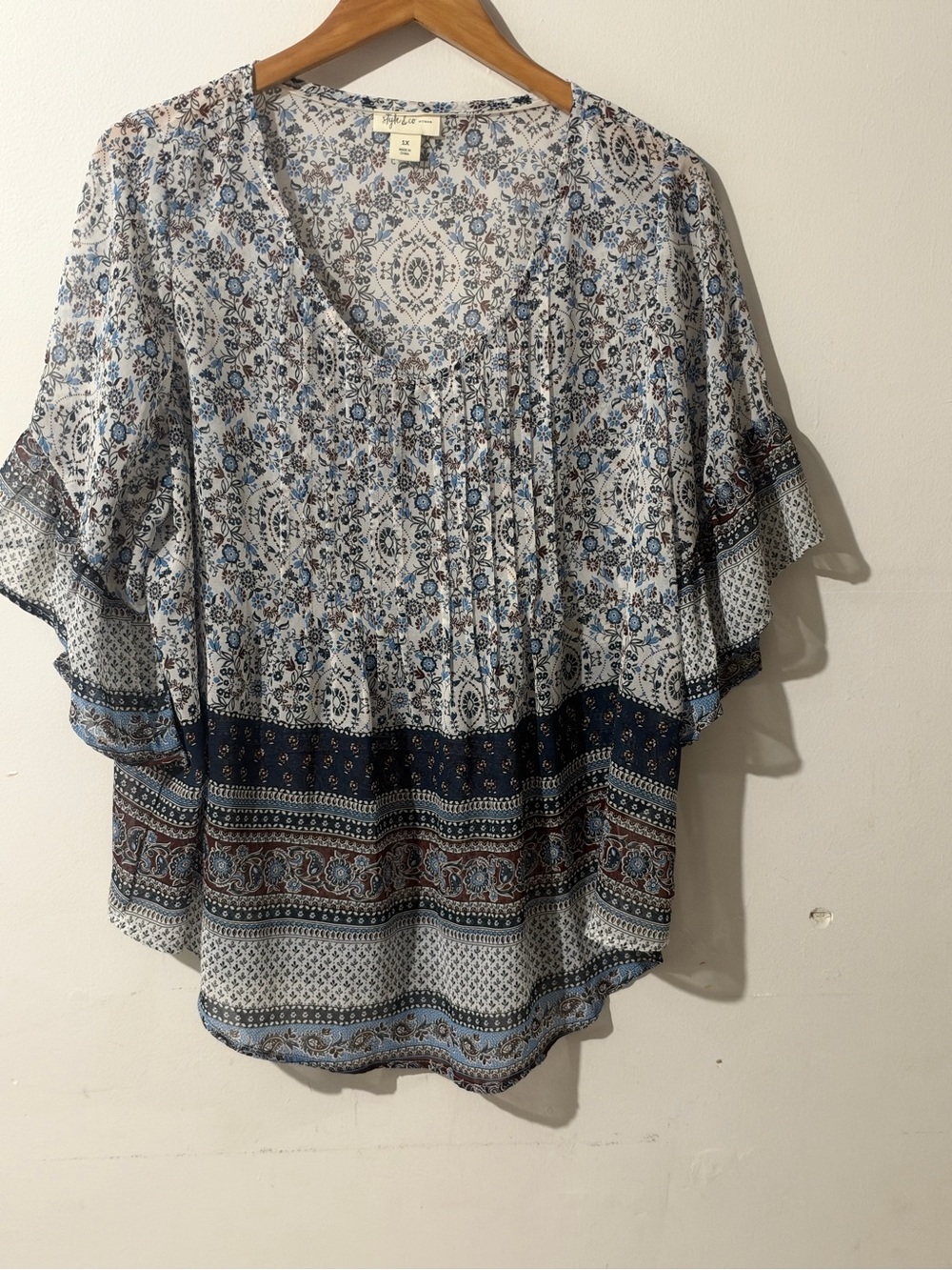 Style & Co. Blue Paisley Border Print Flutter Sleeve Blouse